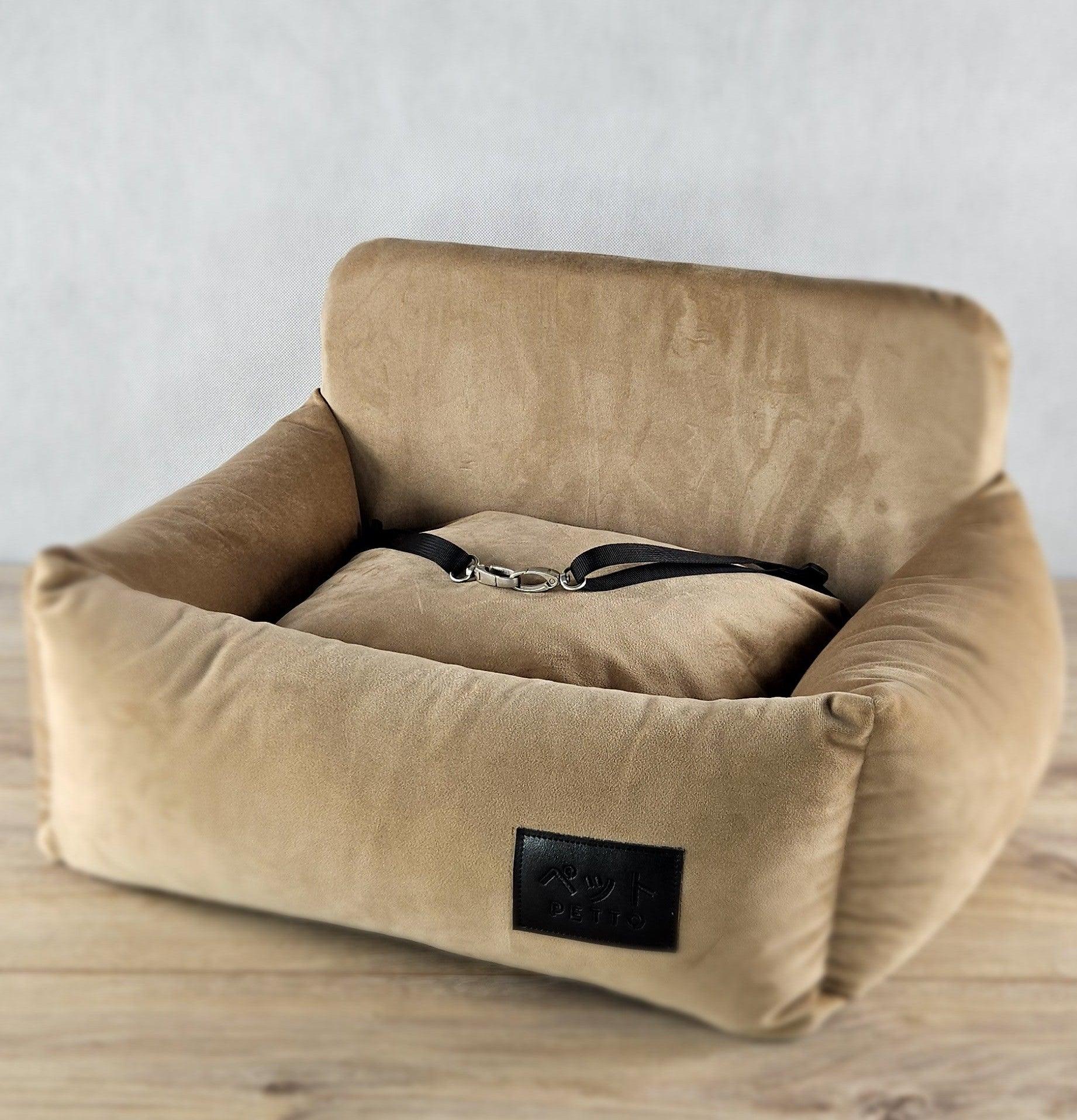 Porównanie fotelików samochodowych dla psa Petto – który model wybrać? - Petto - Premium gear for your dog and cat. European made