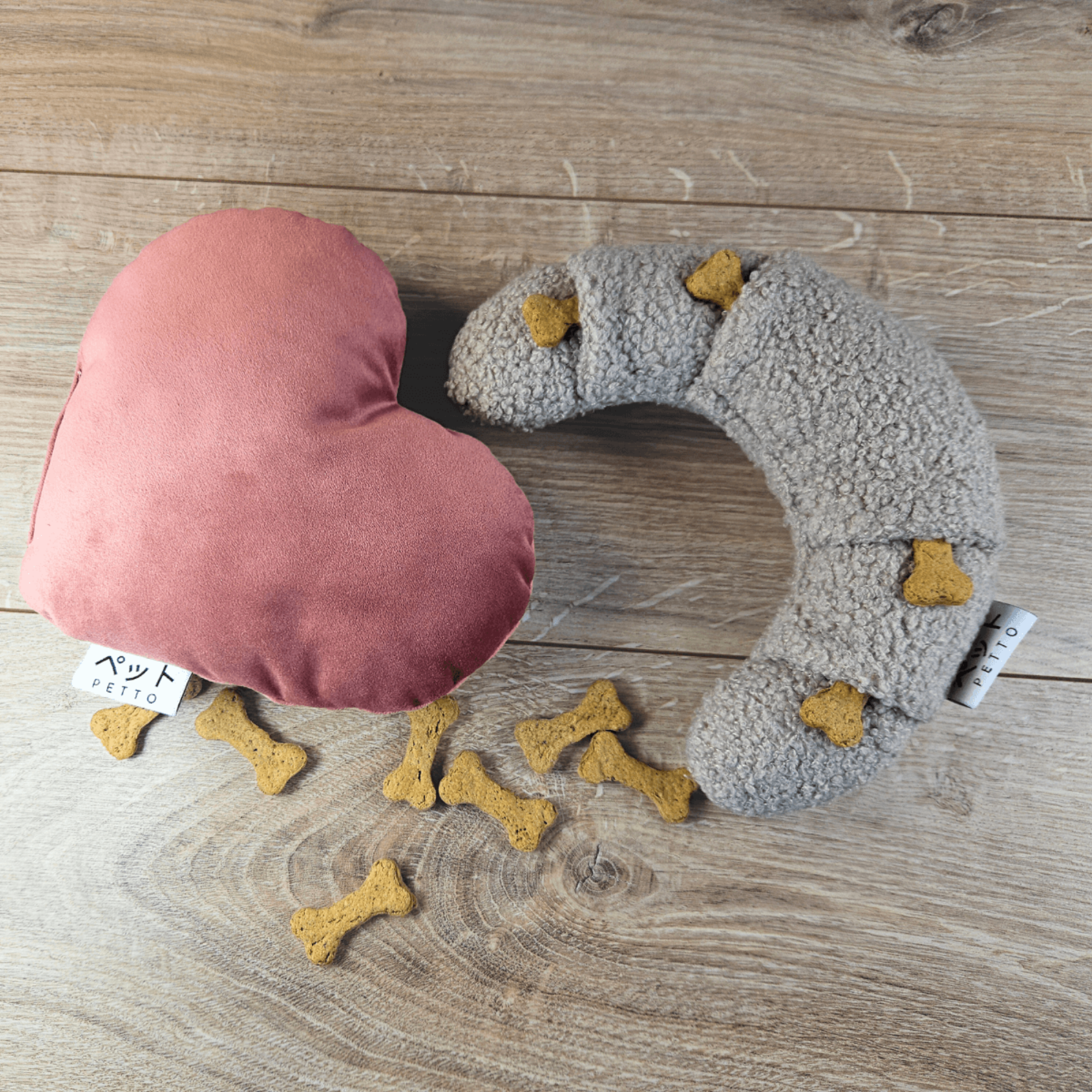 PETTO Schnüffelspielzeug für Hunde – Croissant Beige